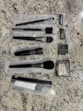 Mary Kay brush lot